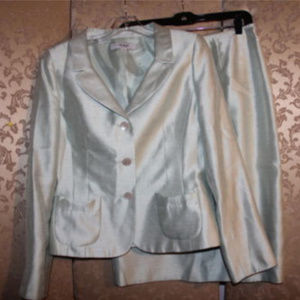 Le Suit Mint Green Bow Skirt Suit 6